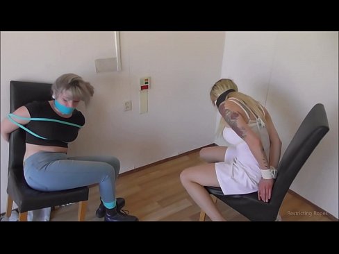 ❤️ Umlutha / uboshwe futhi uboshwe / intombazane ecindezelekile Ucansi ku-zu.tube-sexer.ru